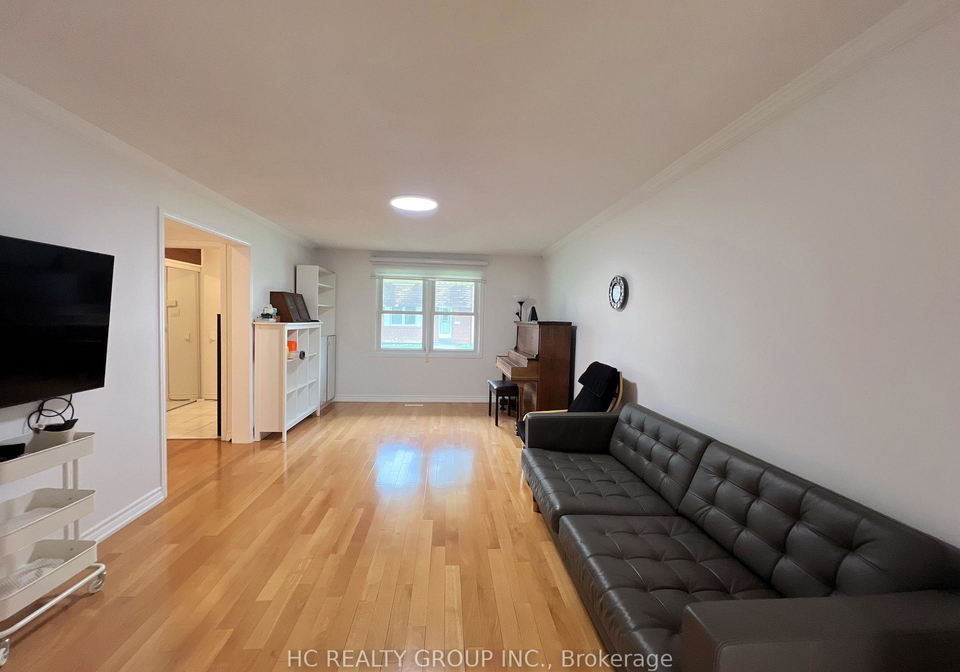 2061-bridletowne-circle-toronto-scarborough-ontario-e13670668