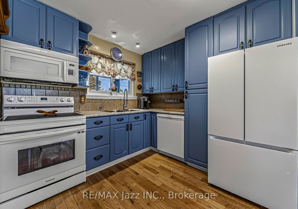 1481-evangeline-drive-oshawa-ontario-e13670736