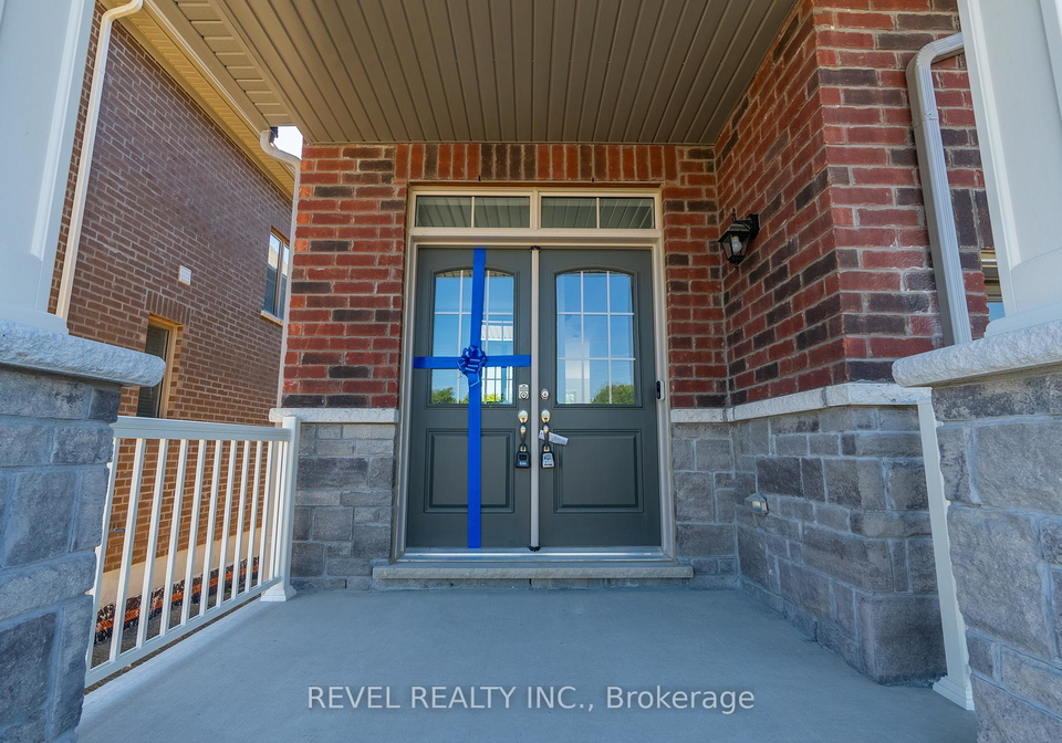 14-paradise-way-whitby-ontario-e13670920