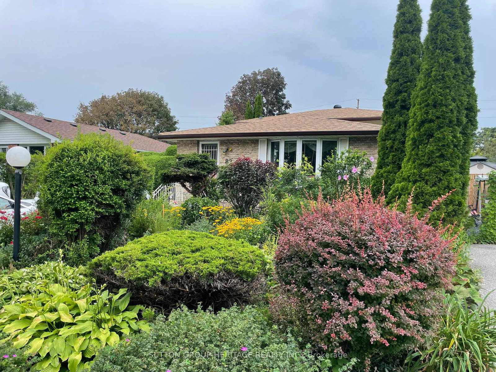 82-claymore-crescent-oshawa-ontario-e13671194