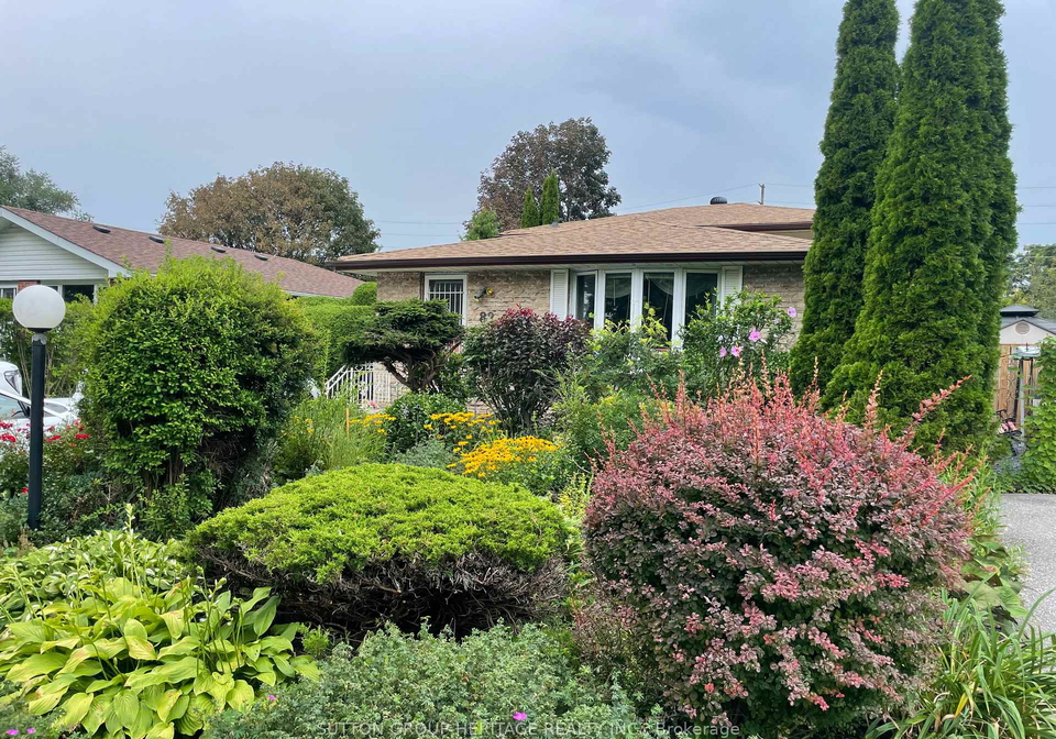 82-claymore-crescent-oshawa-ontario-e13671194