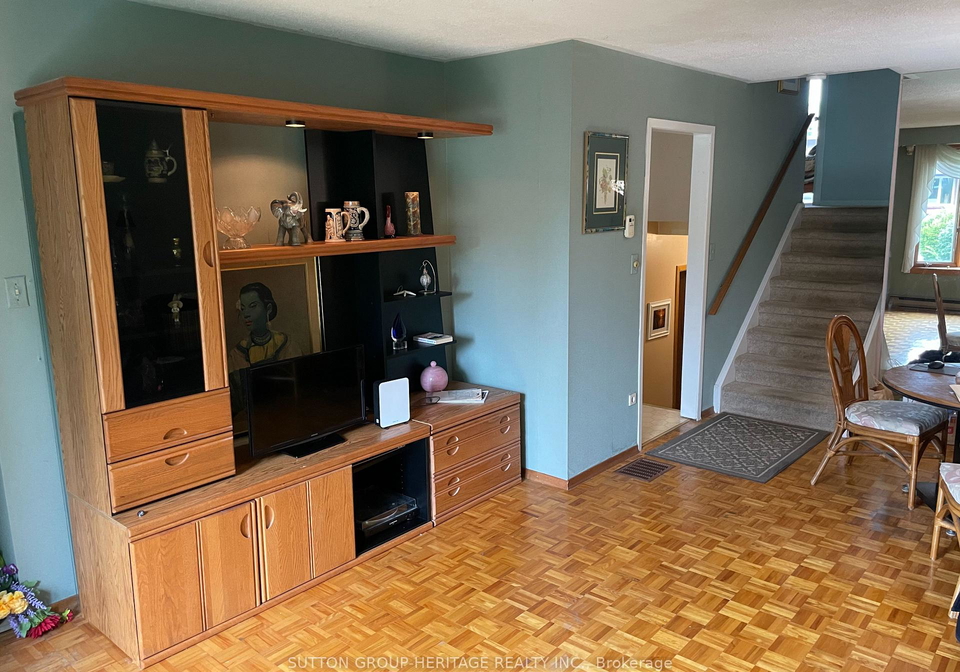 82-claymore-crescent-oshawa-ontario-e13671194