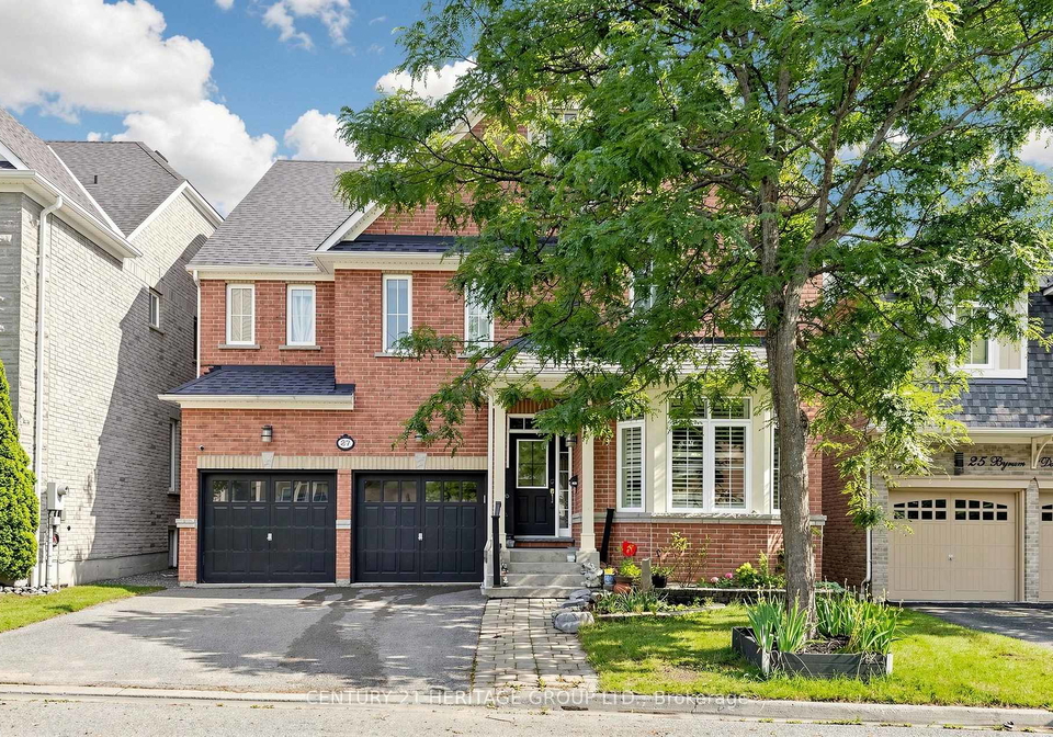 27-byram-downs-street-ajax-ontario-e13671372