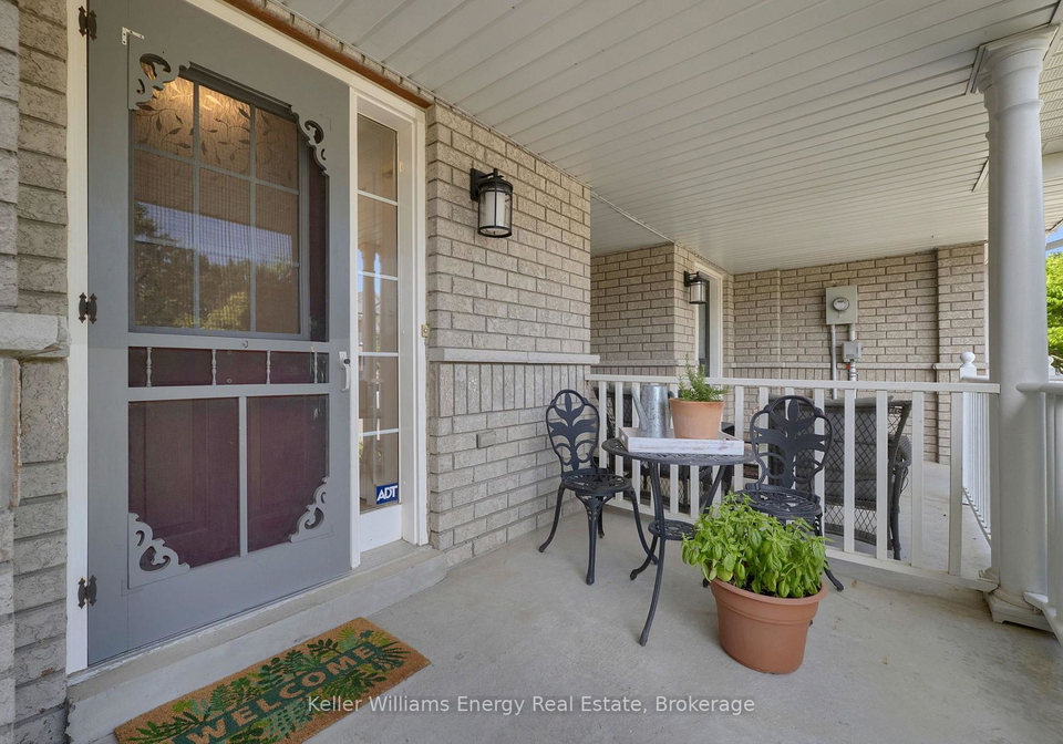 4-primeau-avenue-whitby-ontario-e13671382