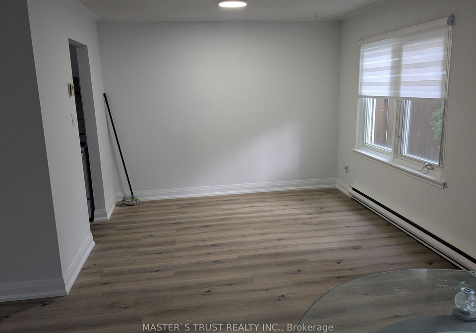 2075-warden-avenue-s-toronto-scarborough-ontario-e13671444