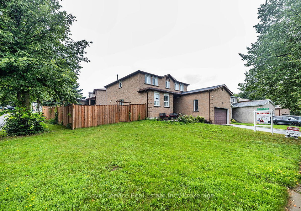 61-adams-drive-ajax-ontario-e13671620
