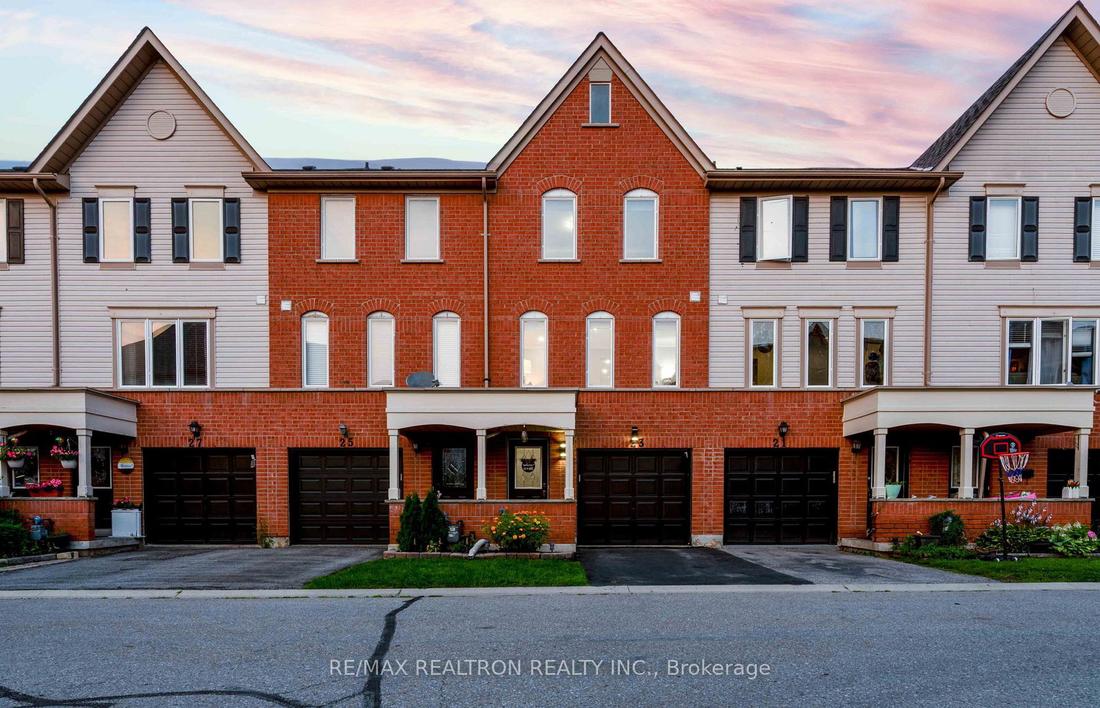 23-pennefather-lane-ajax-ontario-e13671836