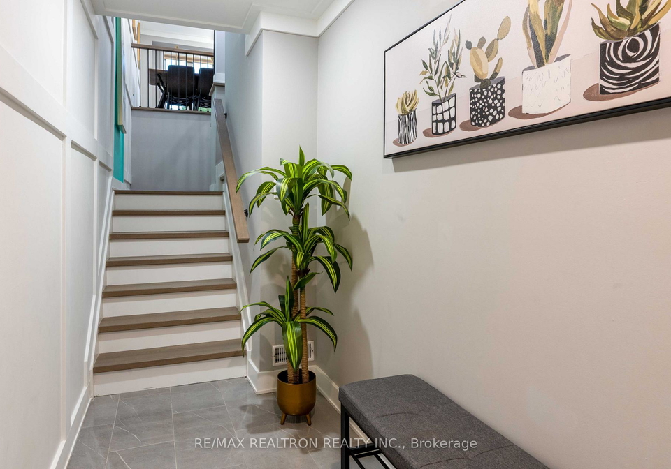 23-pennefather-lane-ajax-ontario-e13671836