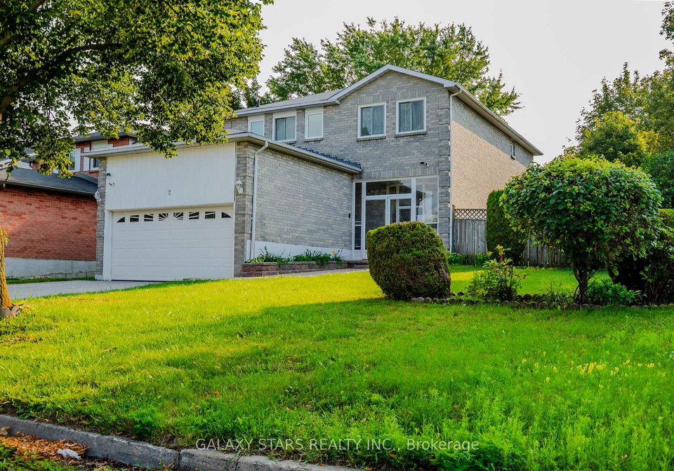 2-noble-drive-ajax-ontario-e13671912