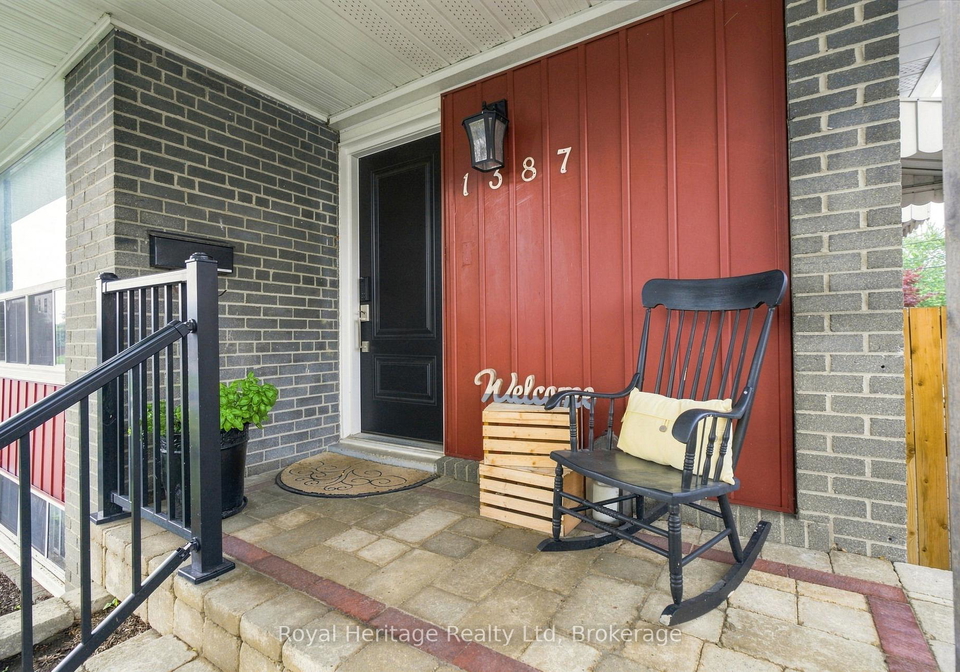 1387-garvolin-avenue-pickering-ontario-e13672116