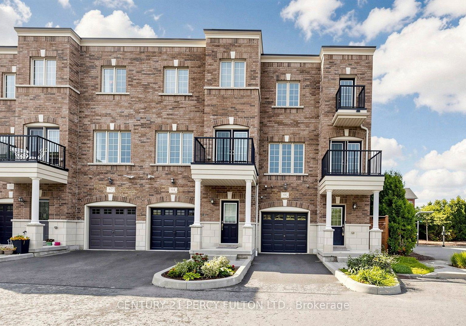 64-ferris-square-clarington-ontario-e13672162