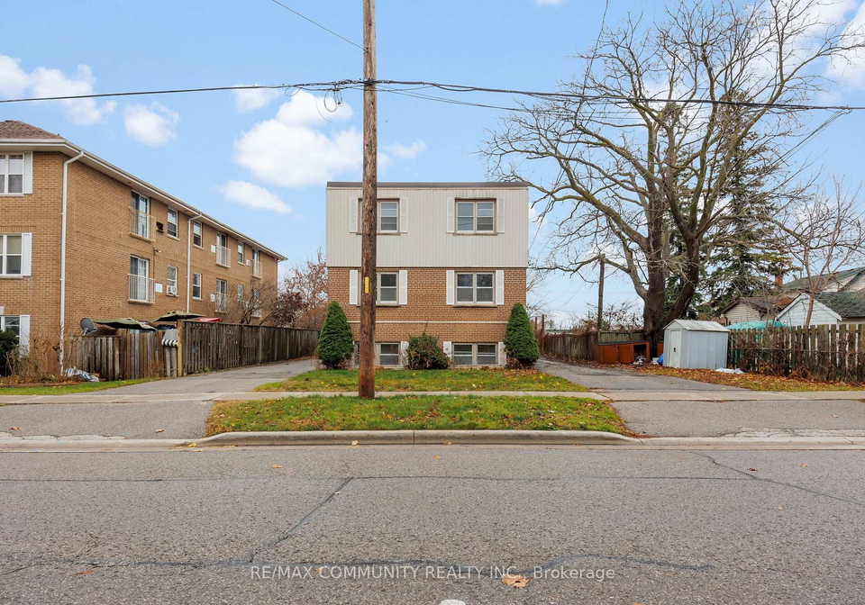 383-buena-vista-avenue-oshawa-ontario-e13672176