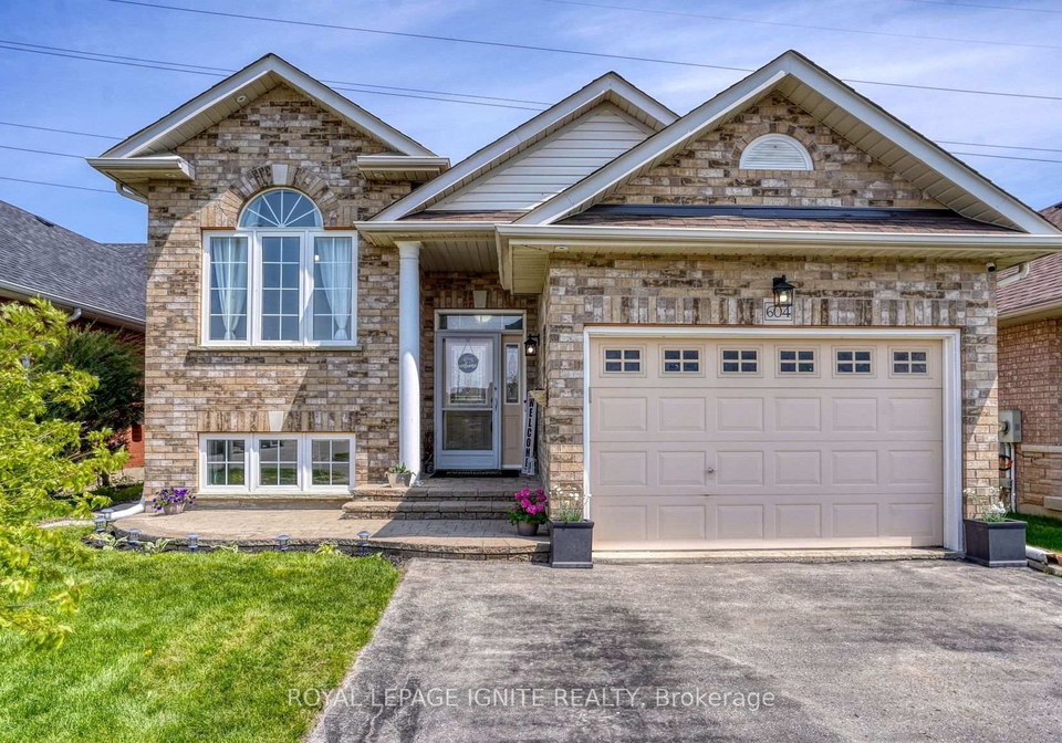 604-woodmount-crescent-oshawa-ontario-e13672534