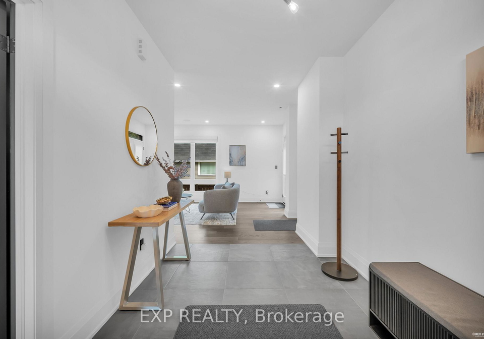 19-burcher-road-ajax-ontario-e13672674