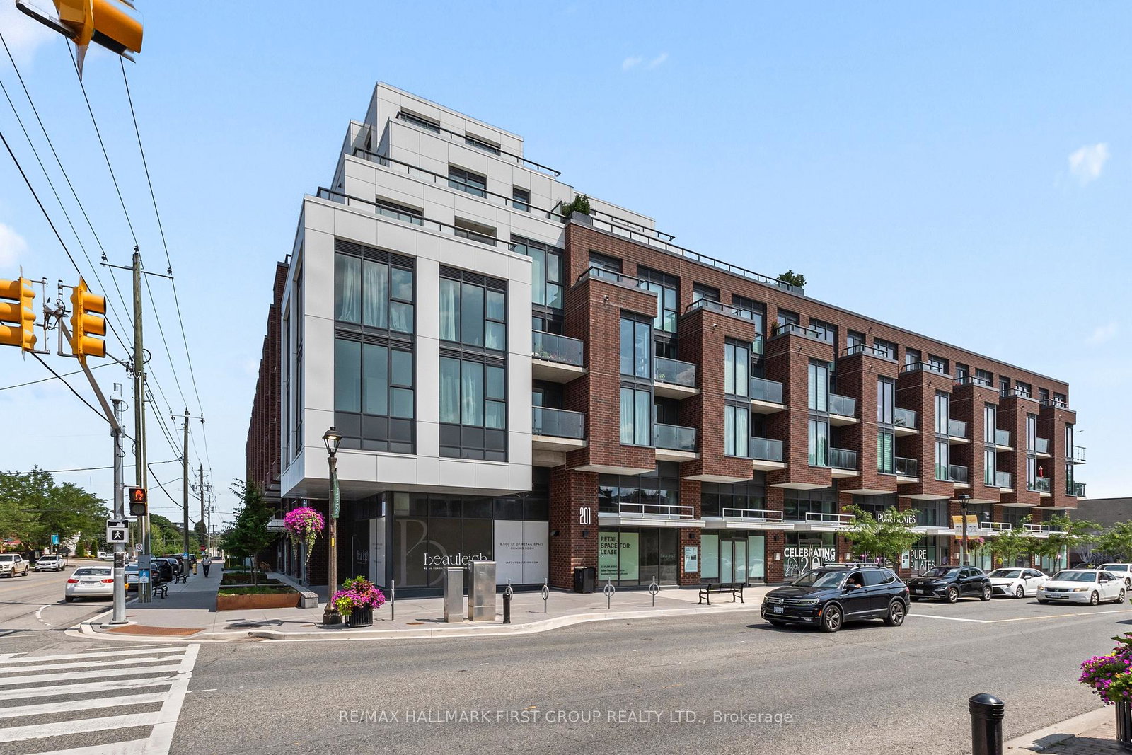 201-brock-street-s-whitby-ontario-e13672814