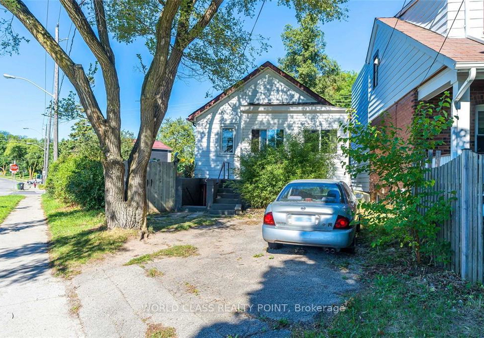 1-mcintosh-street-toronto-scarborough-ontario-e13673112