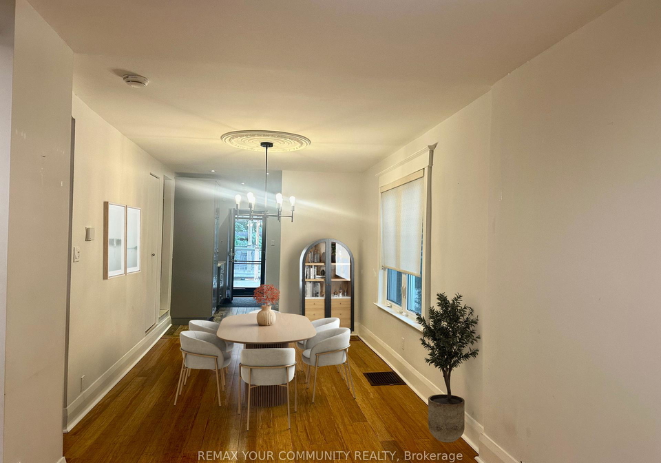 5-lawlor-avenue-toronto-toronto-ontario-e13673390
