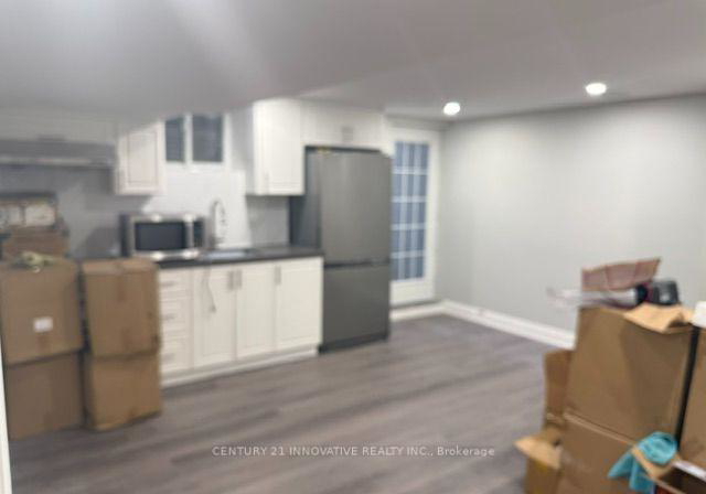 111-n-steppingstone-trail-toronto-scarborough-ontario-e13675120