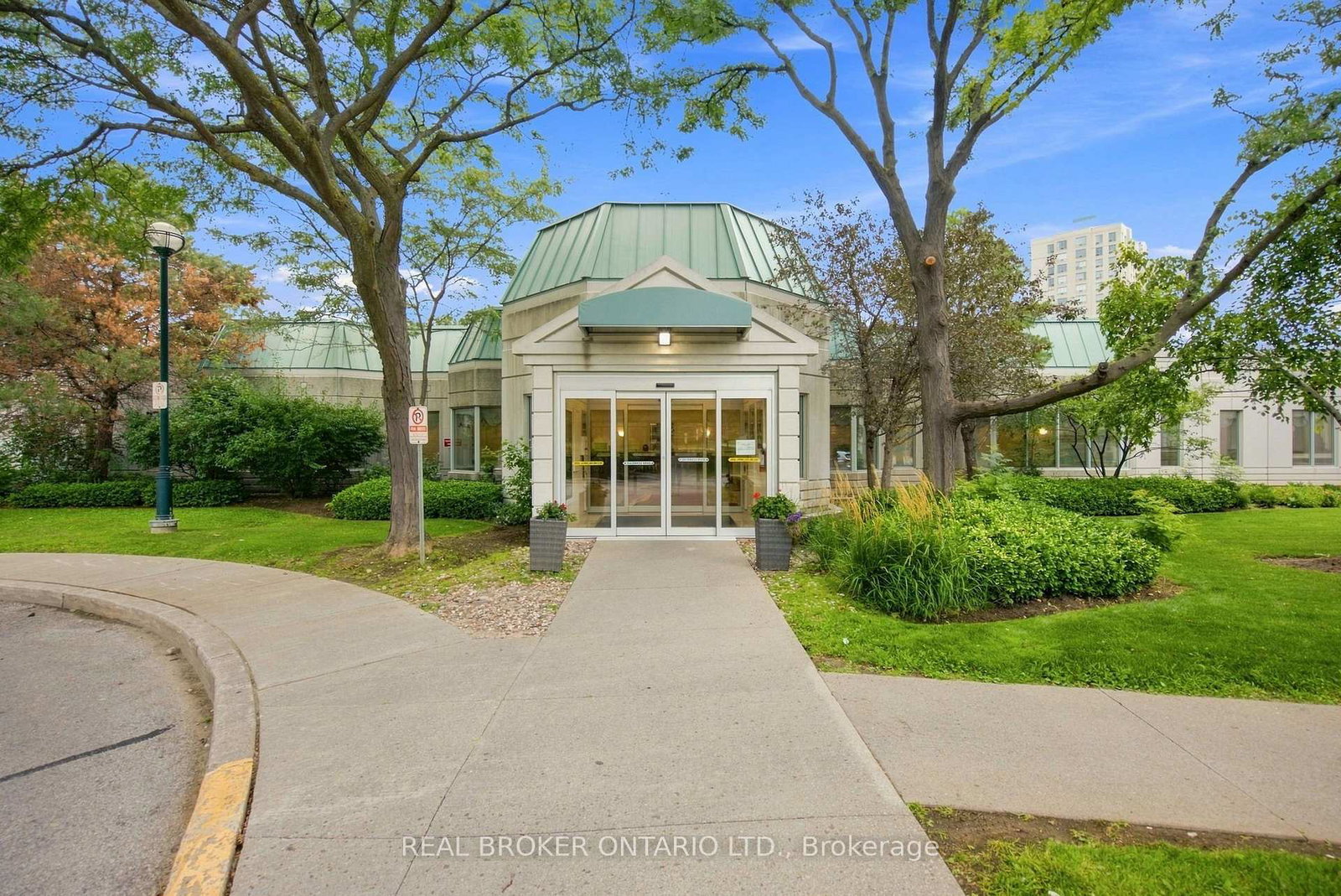 5001-finch-avenue-e-toronto-scarborough-ontario-e13675218