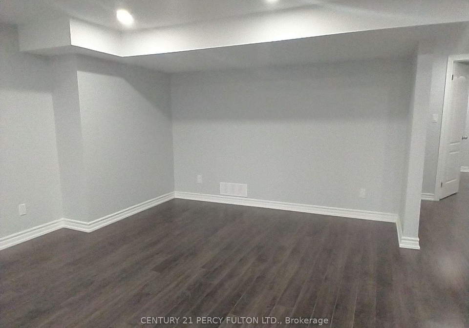 401-anderson-street-whitby-ontario-e13675236