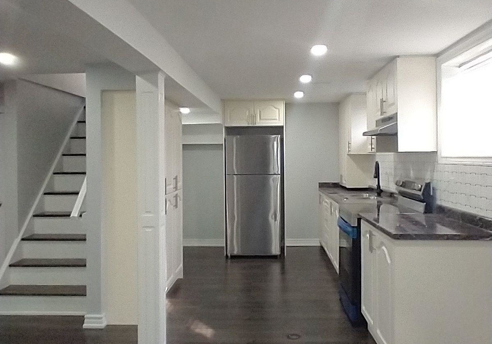 401-anderson-street-whitby-ontario-e13675236