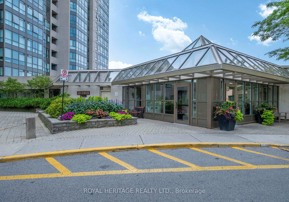 3233-eglinton-avenue-e-toronto-scarborough-ontario-e13675600