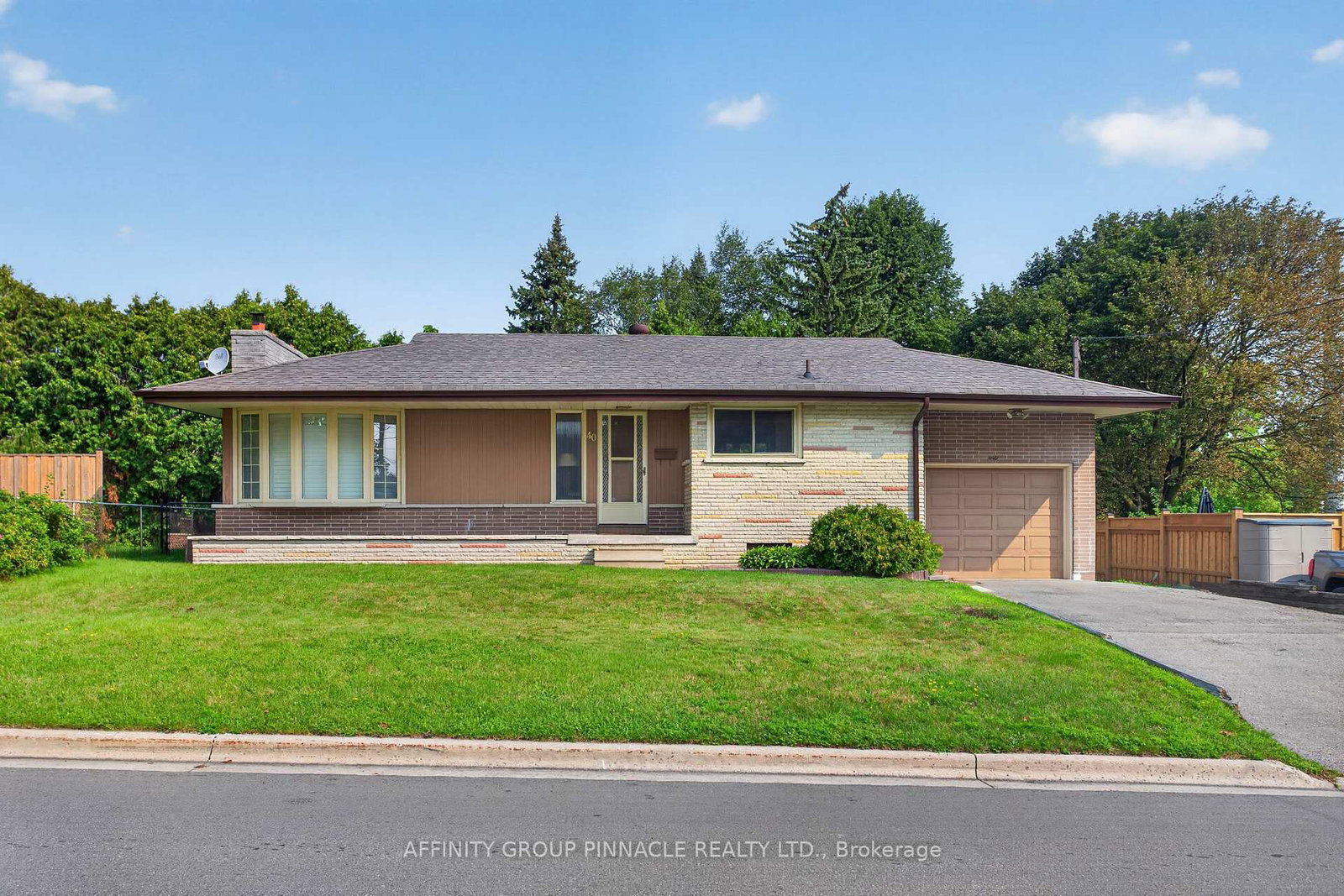 40-switzer-drive-oshawa-ontario-e13675732