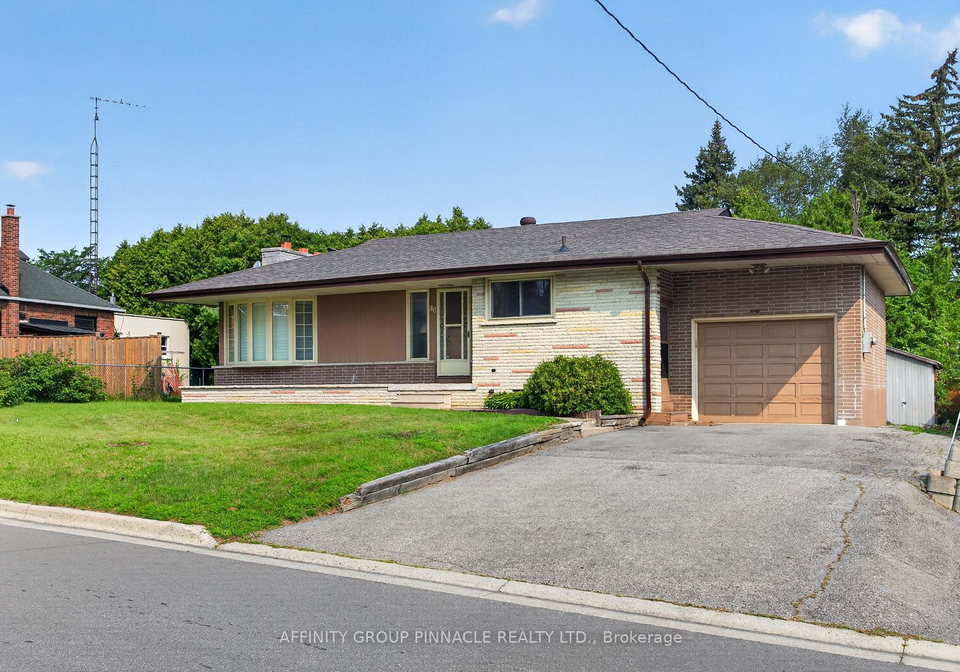 40-switzer-drive-oshawa-ontario-e13675732