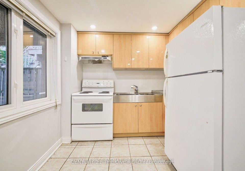 76-highhill-drive-toronto-scarborough-ontario-e13676608