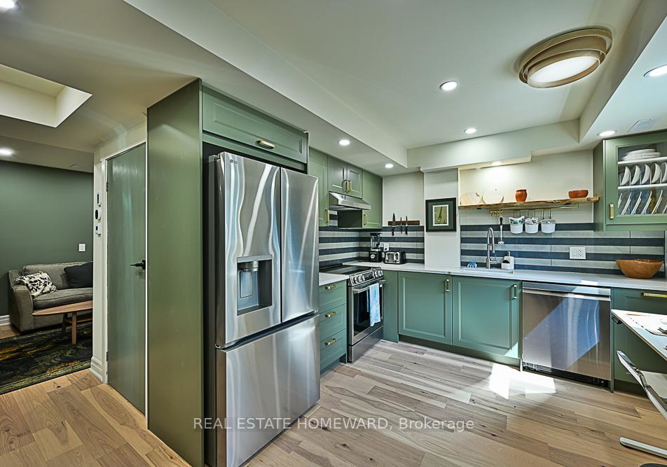 254-rhodes-avenue-toronto-toronto-ontario-e13676704