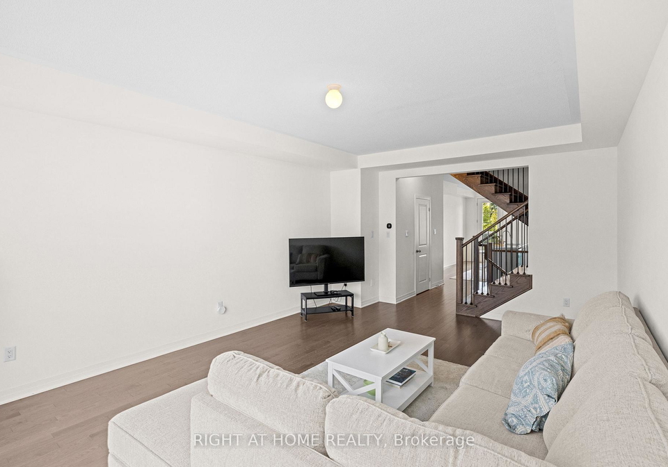 1475-green-road-clarington-ontario-e13677050