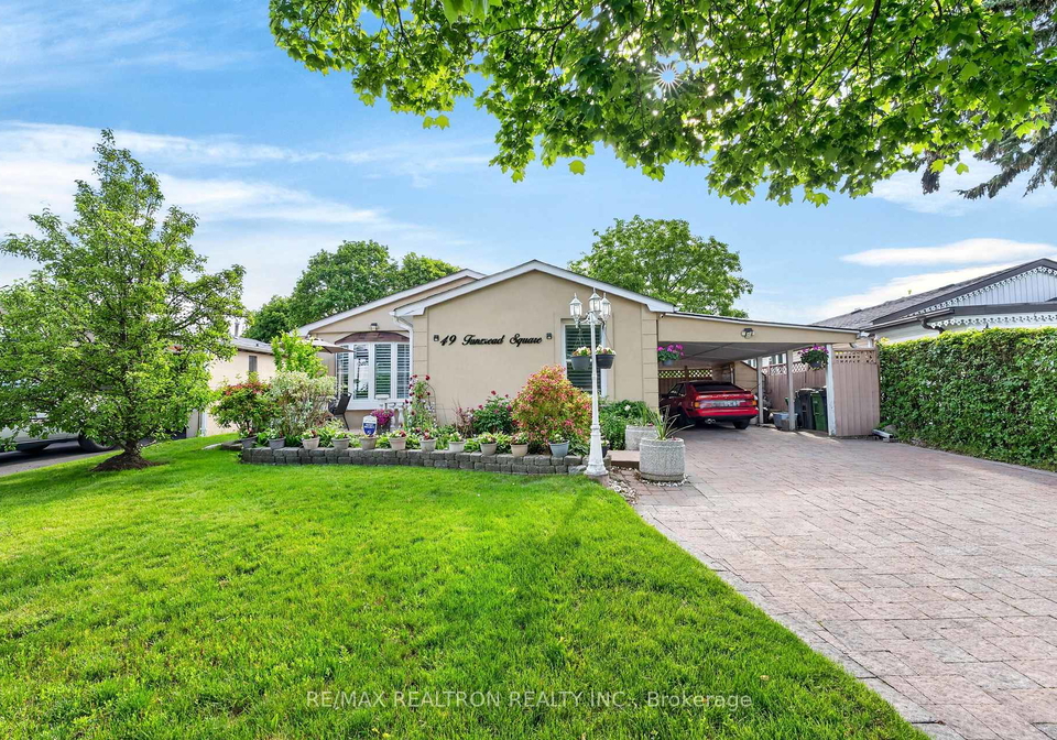 49-tunmead-square-toronto-scarborough-ontario-e13677298
