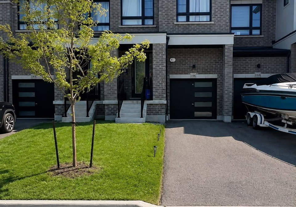 186-closson-drive-whitby-ontario-e13677654