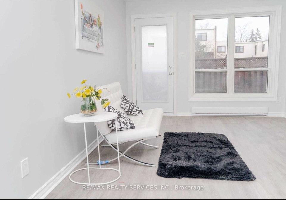 1100-oxford-street-oshawa-ontario-e13677864