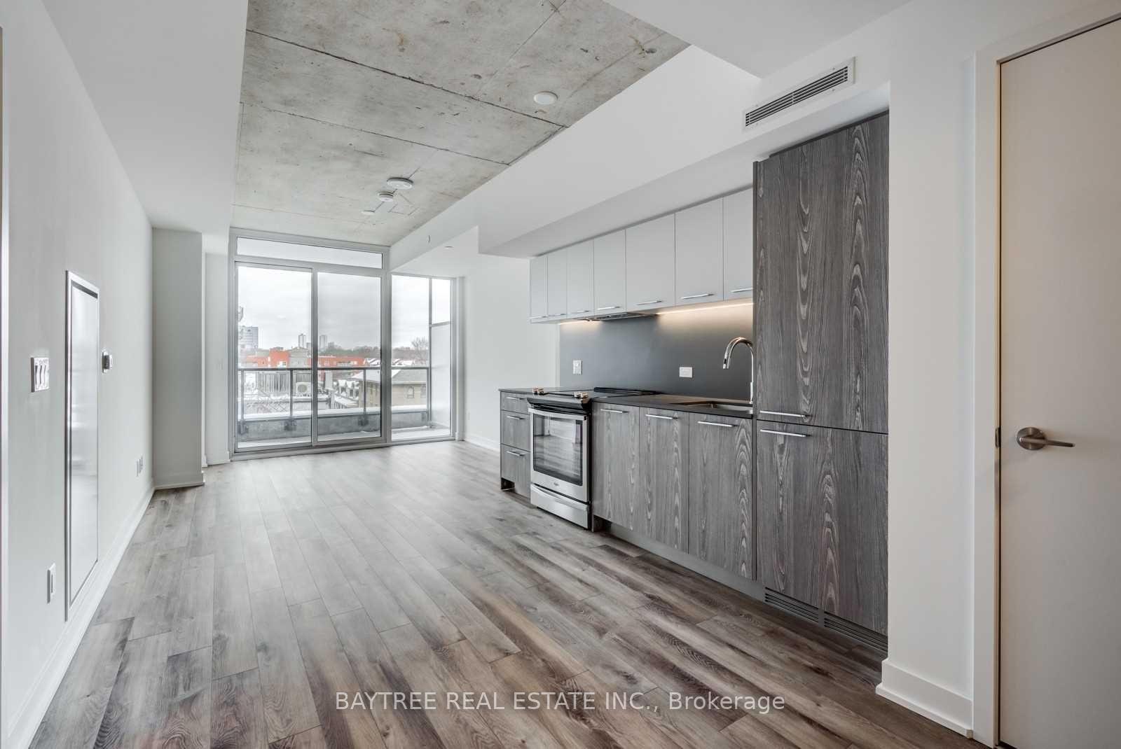 30-baseball-place-toronto-toronto-ontario-e13677956
