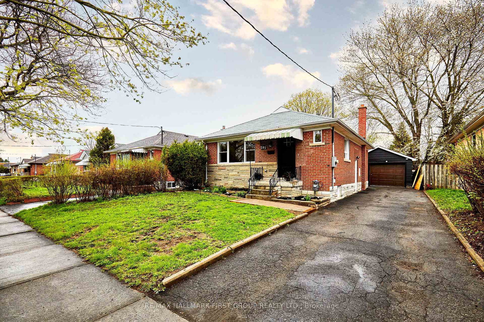 295-baldwin-street-oshawa-ontario-e13677966