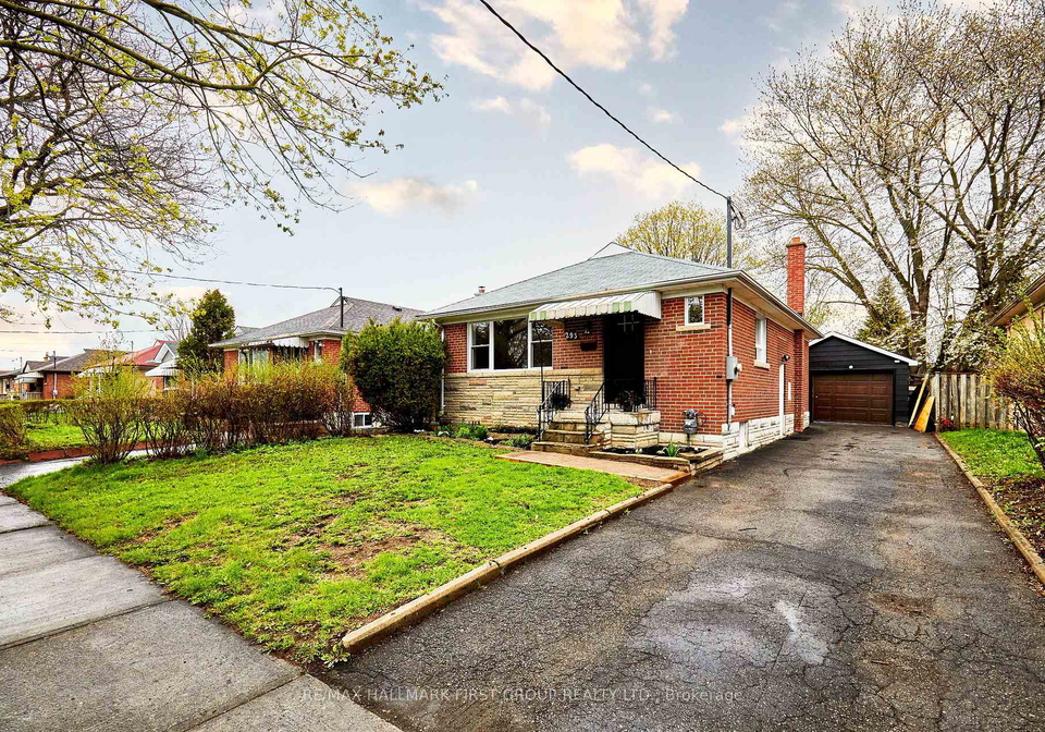 295-baldwin-street-oshawa-ontario-e13677966