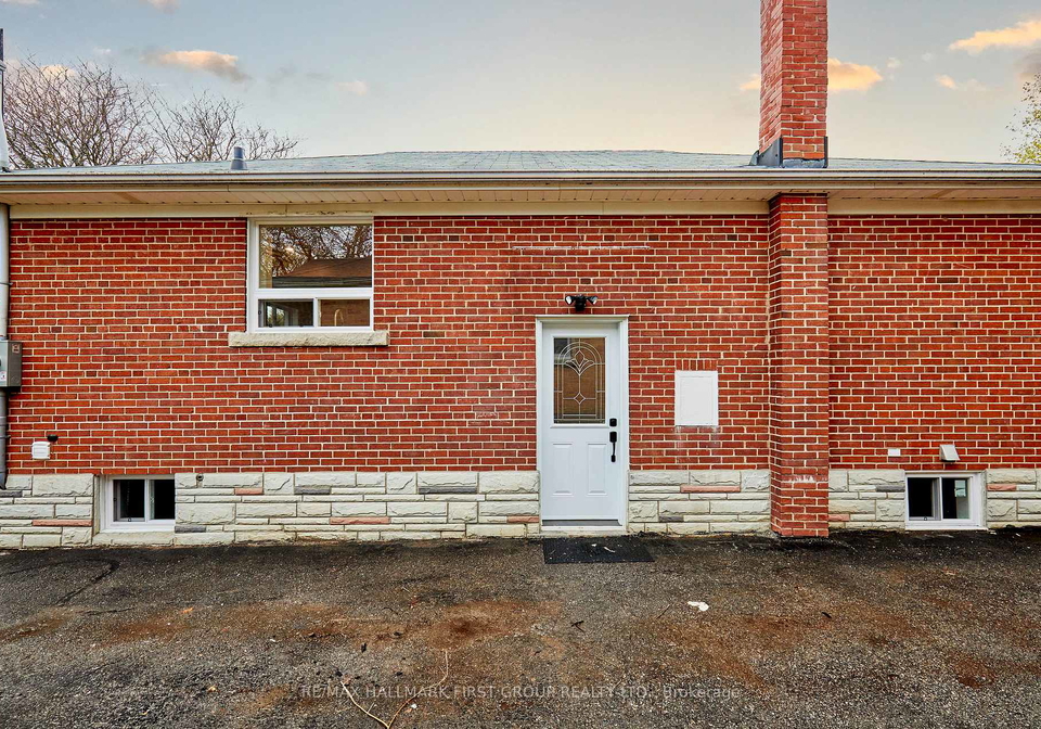 295-baldwin-street-oshawa-ontario-e13677966