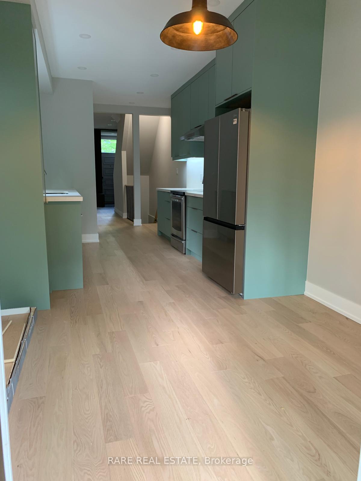 227-logan-avenue-toronto-toronto-ontario-e13678036