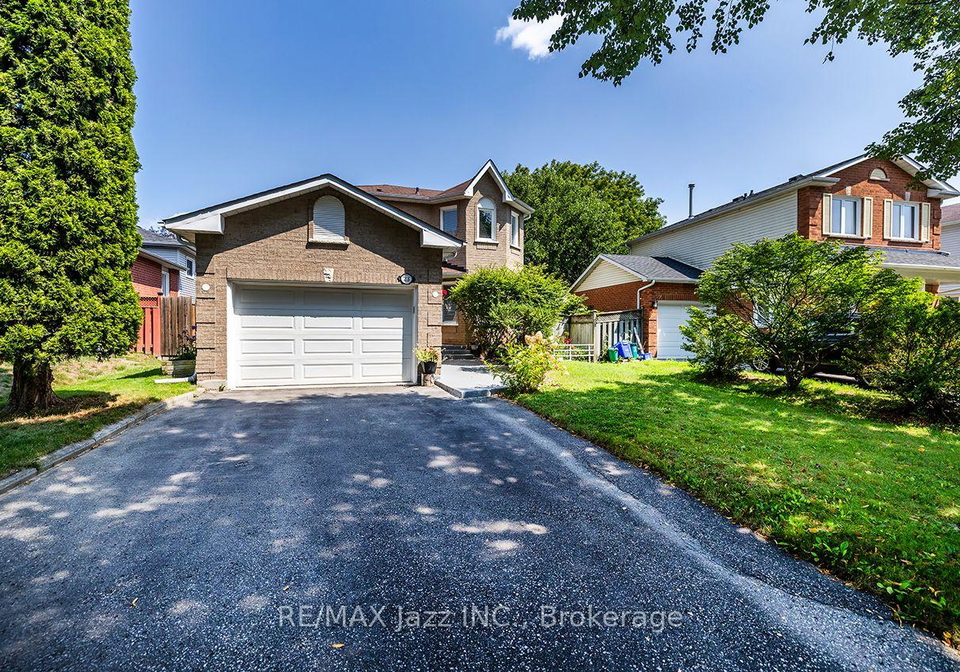 23-meredith-court-clarington-ontario-e13678634