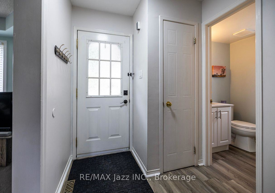23-meredith-court-clarington-ontario-e13678634