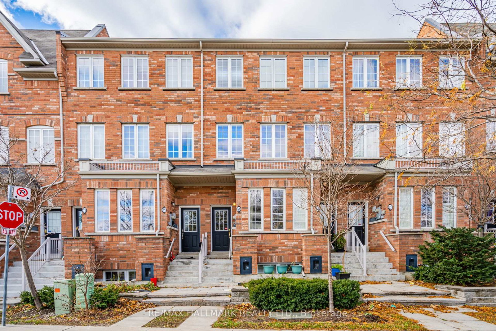 67-enroutes-street-toronto-toronto-ontario-e13678748