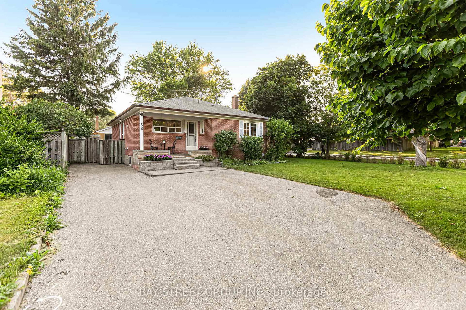 58-billingsgate-crescent-ajax-ontario-e13678946