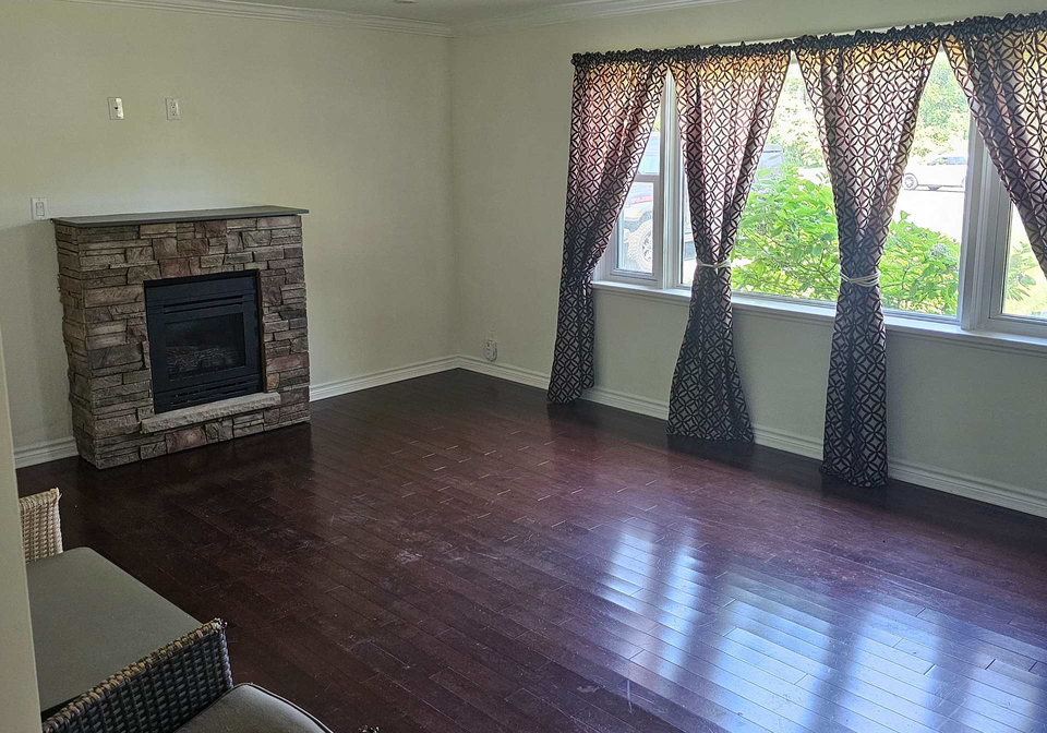 1709-highway-2-road-clarington-ontario-e13679088