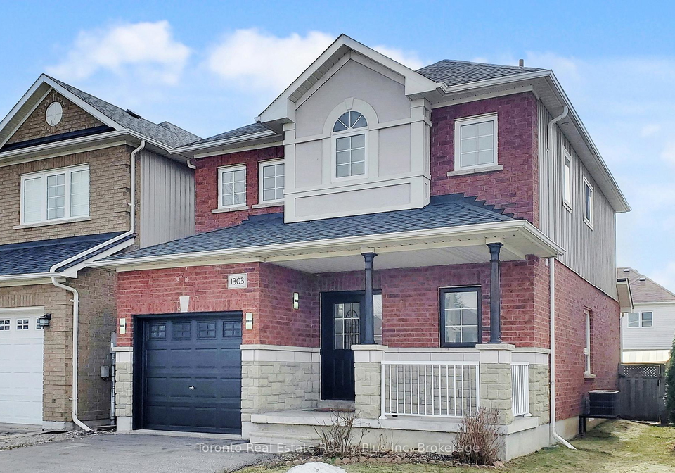 1303-macinally-court-oshawa-ontario-e13679104