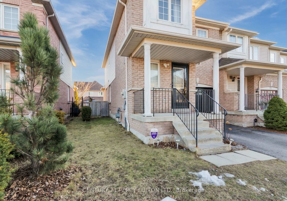 19-odessa-crescent-whitby-ontario-e13679194