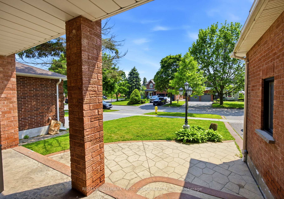 15-sallis-drive-ajax-ontario-e13679228