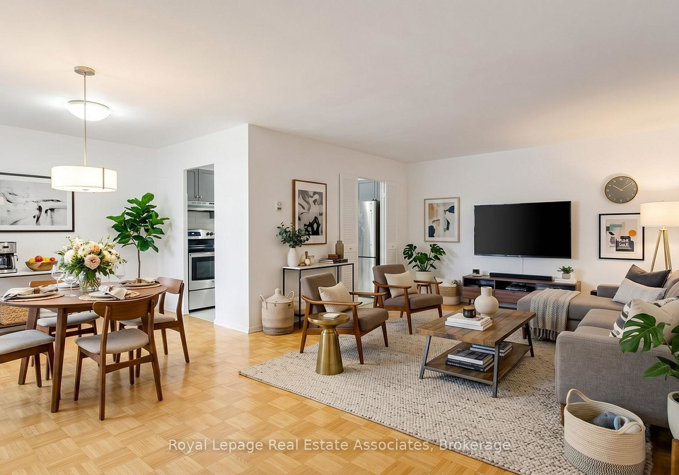 5-massey-square-toronto-east-york-ontario-e13679284