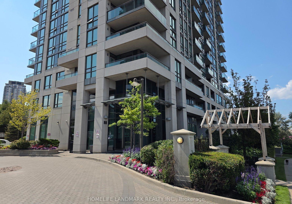 88-grangeway-avenue-toronto-scarborough-ontario-e13679436