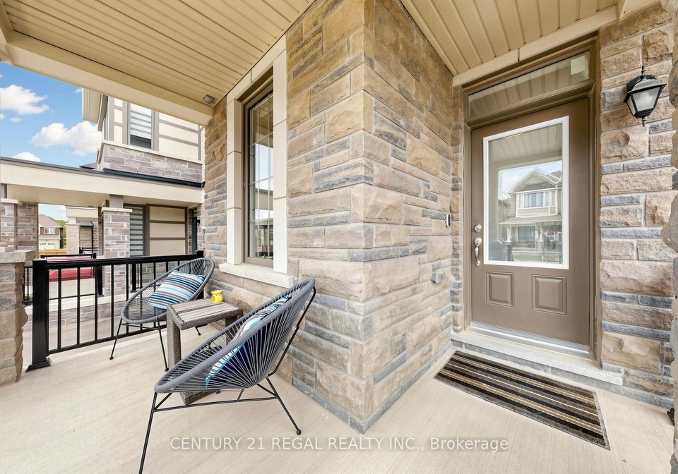 1403-longspur-trail-pickering-ontario-e13679662